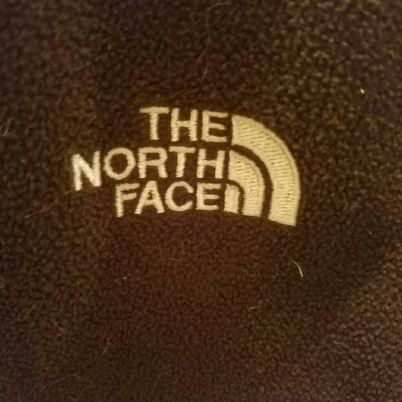 Boys North Face jacket - Picture 2 of 2